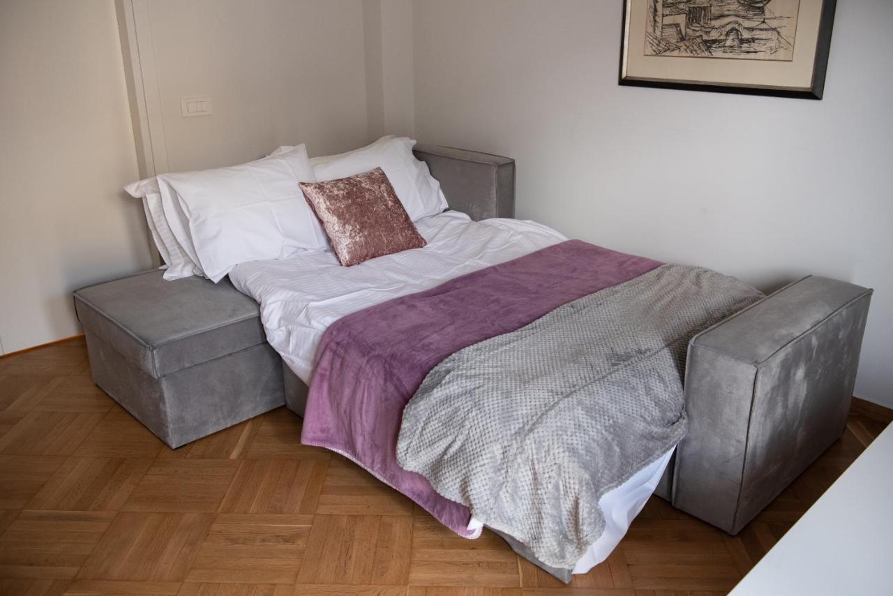 Katia Modern Apartment In Athens Ngoại thất bức ảnh